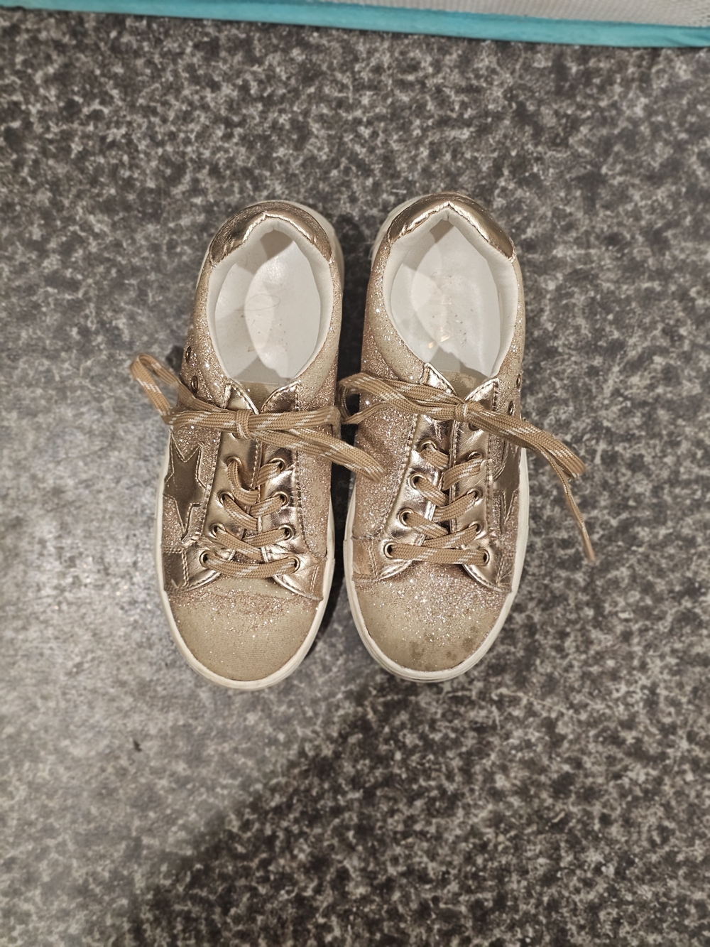MIA Girls Glitter Star Lace-Up Sneakers - Rose Gold